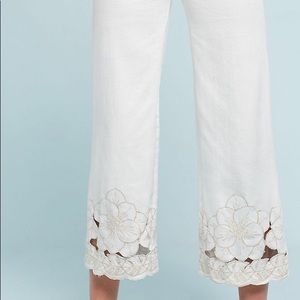 Anthropologie White Pilcro Cropped flower Pants
